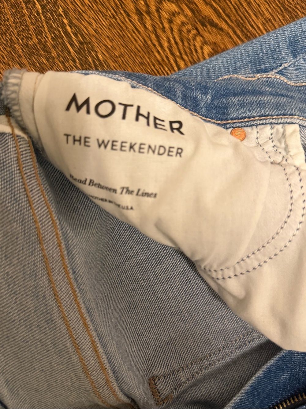 MOTHER weekender mid-rise flare jeans in “ride hard live forever” wash. - Picture 3 of 10